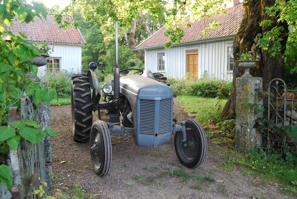 Naestegarden Bed & Breakfast Sätuna Eksteriør bilde